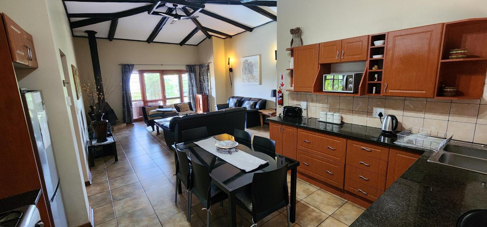 Da Gama Lake Cottages - Coral Tree And Cormorant Cottages White River Habitación foto